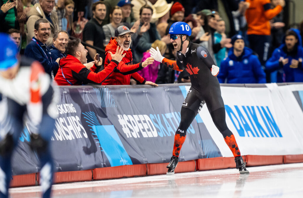 Mass Start silver for Ivanie Blondin and Antoine Gélinas-Beaulieu at World Championships in Calgary